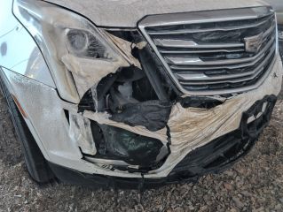 2017 Cadillac XT5 Standard - Primary Damage Straight On Image